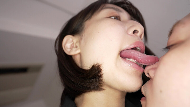 「【個人撮影】湊波流の口臭唾液ダクダク鼻責め」のサンプル画像13枚目
