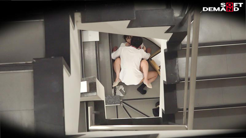 「【SOD女子社員】真面目な先輩OLがコンドーム試用を頼まれて…【社内恋愛・お願い】」のサンプル画像11枚目