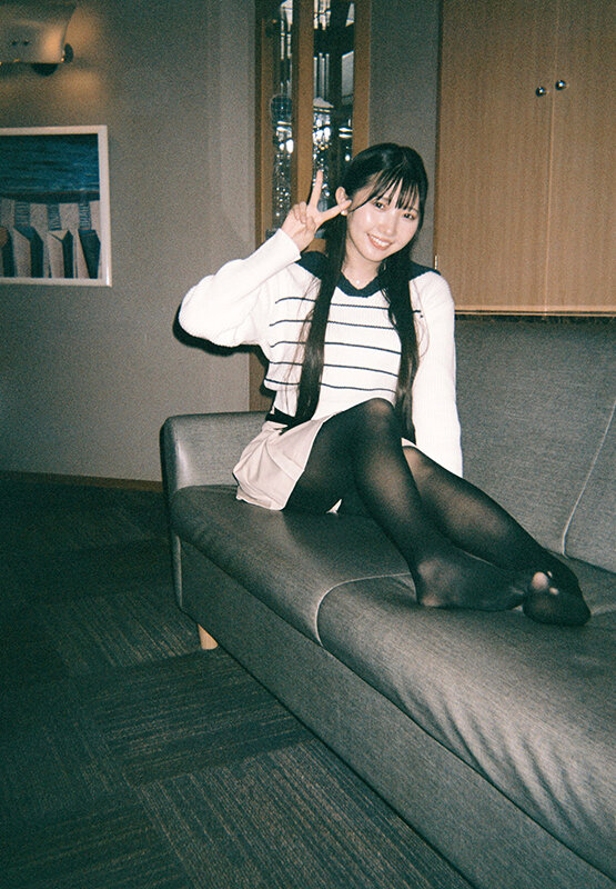 「巴ひかりと不倫デート♡ごっくん＆中出しハメ撮りで甘えんぼ彼女と濃厚プレイ」のサンプル画像3枚目