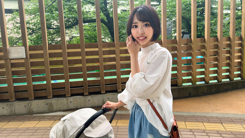 「【素人人妻】妊活希望の美乳若妻が他人棒で大量潮吹き！巨乳美人妻の不倫NTRセックス」のサンプル画像18枚目