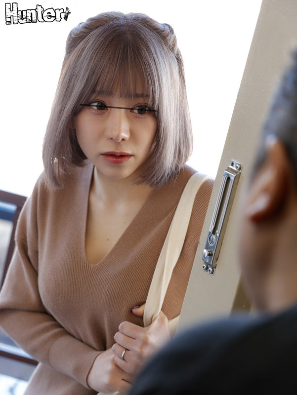 「【素人出演】出張家政婦を呼んで中出し・イラマチオで辱める絶倫男の職業プレイ動画」のサンプル画像17枚目