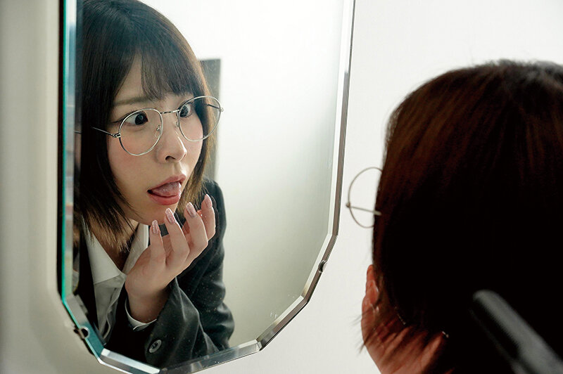 「沙月恵奈が魅せるむっつり地味メガネOLの恥じらいアヘ顔絶頂セラピー体験」のサンプル画像5枚目