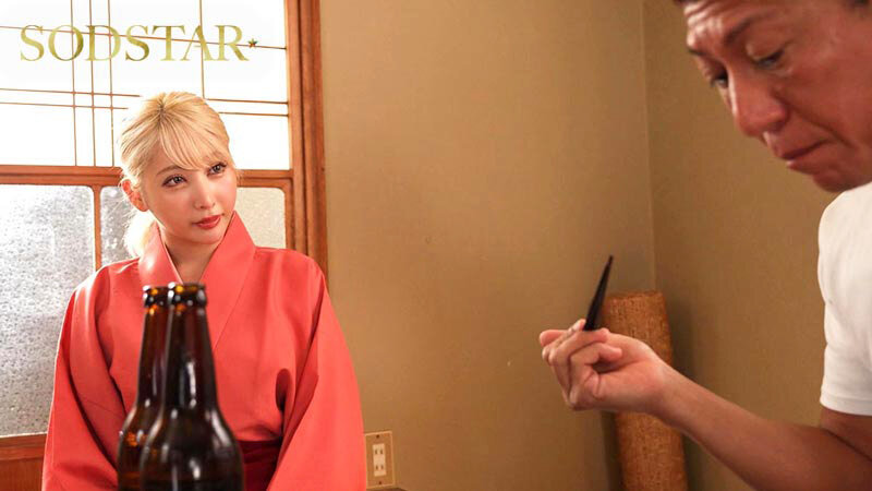 「夏目響が浴衣姿の巨乳女将に！ギャルと民宿で一夜の中出しセックス体験」のサンプル画像4枚目