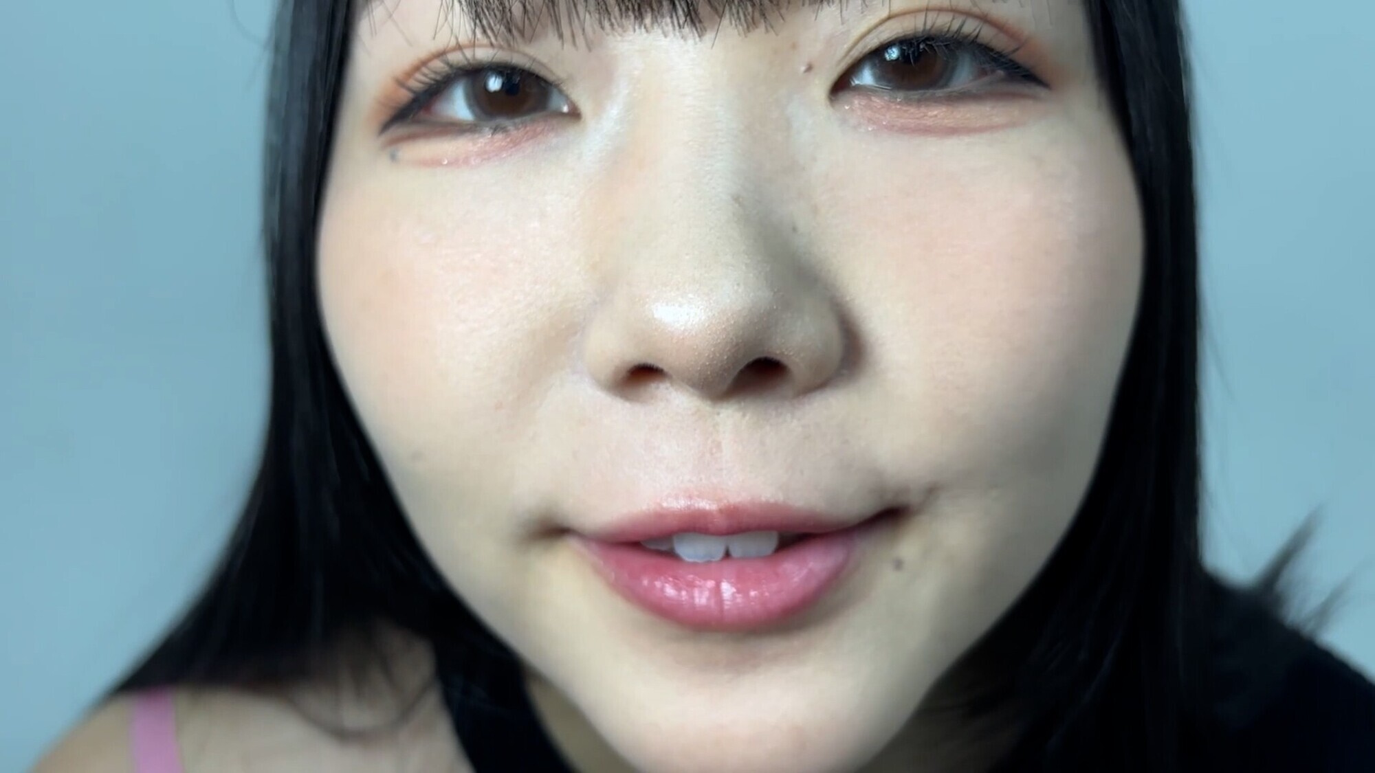 「長い舌!みすずちゃんの口内観察」のサンプル画像5枚目