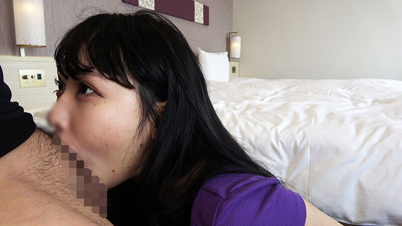 「【素人】巨乳美女10人のフェラ&イラマチオ奉仕!ごっくんまで見せる濃厚テクニック集」のサンプル画像20枚目