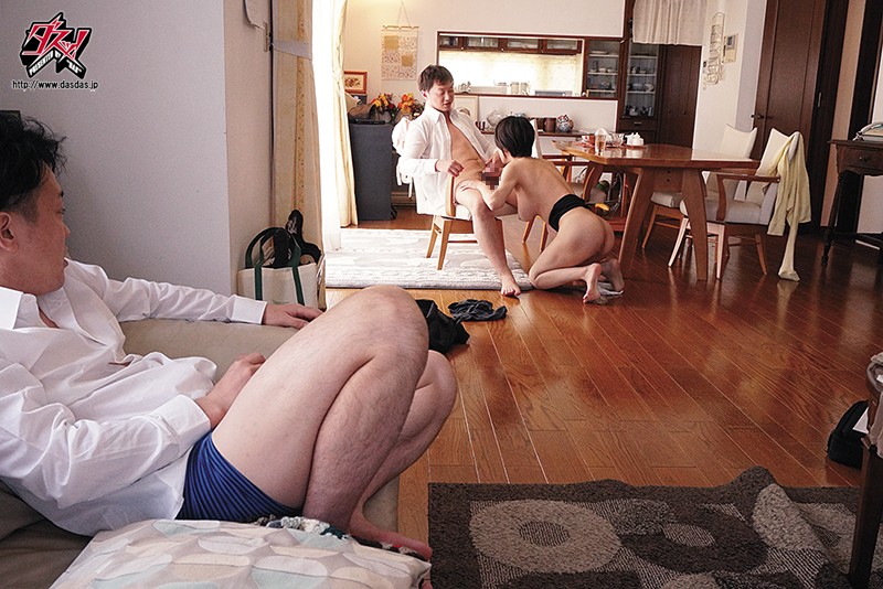 「君島みお|巨乳人妻が娘のために寝取られる中出しNTR|背徳の母親の決断」のサンプル画像2枚目