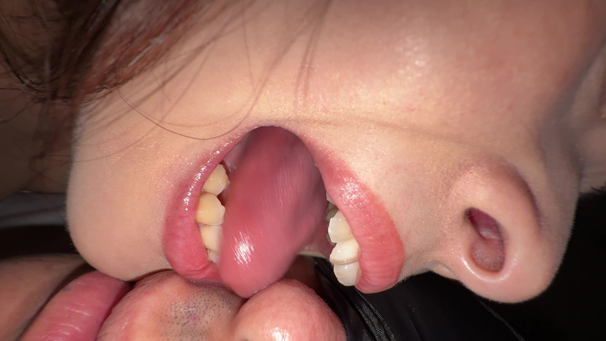 「【原美織】顔舐め・鼻舐めフェチ動画【個人撮影】濃厚舐めプレイで魅せる官能映像」のサンプル画像16枚目