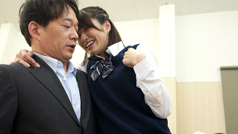 「倉本すみれ・天月あずら出演！小悪魔痴女の羞恥野外露出プレイ11時間BEST」のサムネイル