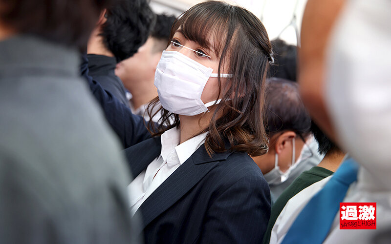 「【素人JK】巨尻女子校生が濃厚ベロキスとフェラでご奉仕!興奮の顔射フィニッシュ」のサンプル画像16枚目