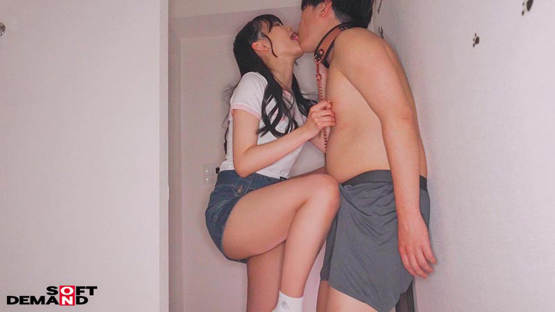 「【松永あかり】清楚系OLがドM男子を責めるS女プレイ！淫語と言葉責めで興奮する痴女動画」のサンプル画像14枚目