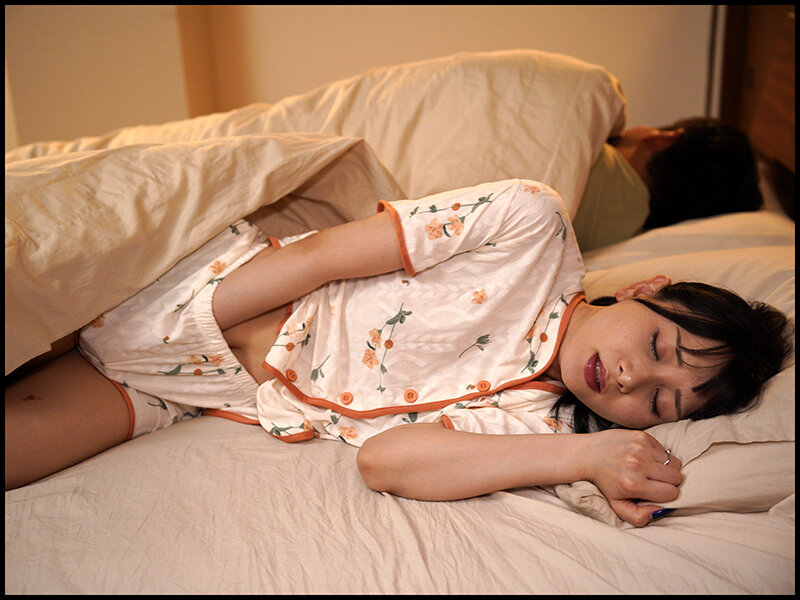 「静河が魅せる禁断の介護NTR|人妻が義父に寝取られ中出し接吻に溺れる」のサンプル画像9枚目