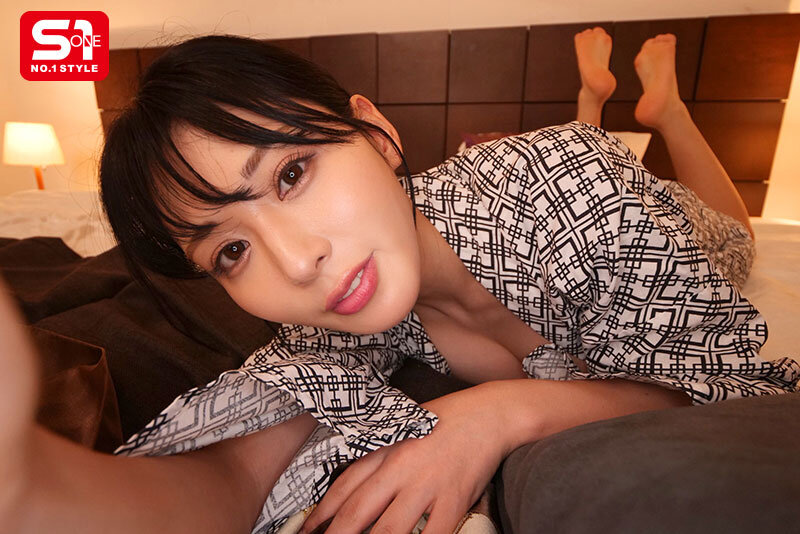 「金松季歩の美乳アイドルがオナサポ&フェラで徹底ご奉仕!年上彼女の甘い恋人プレイ」のサンプル画像3枚目