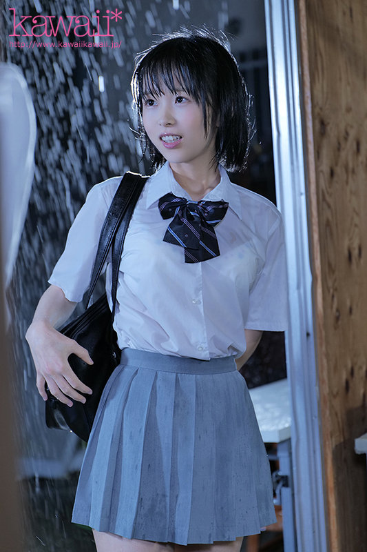 「日向なつの潮吹き絶頂！制服美少女の美乳があざと可愛い誘惑プレイ【密会不倫】」のサンプル画像10枚目