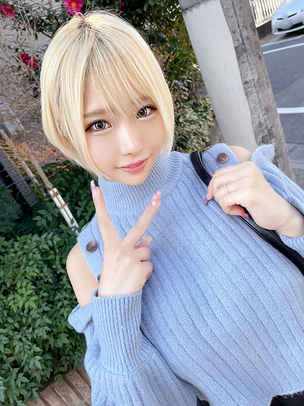 「【素人ギャル妻】巨乳巨尻の肉感人妻が中出し懇願！28歳セクシー人妻の濃厚プレイ」のサンプル画像1枚目