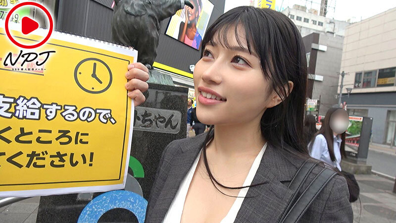 「【素人ナンパ】Hカップ巨乳女教師が1年ぶりのSEXで潮吹きアクメ連発！激しすぎる中出し絶頂」のサンプル画像1枚目