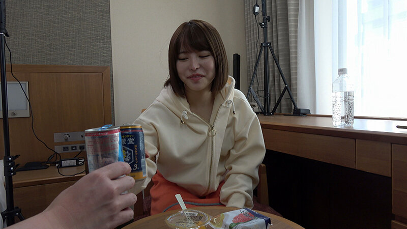 「【素人】巨乳巨尻の令和娘と騎乗位イチャラブSEX！SNSで出会った美女とヌキまくり5時間」のサンプル画像11枚目