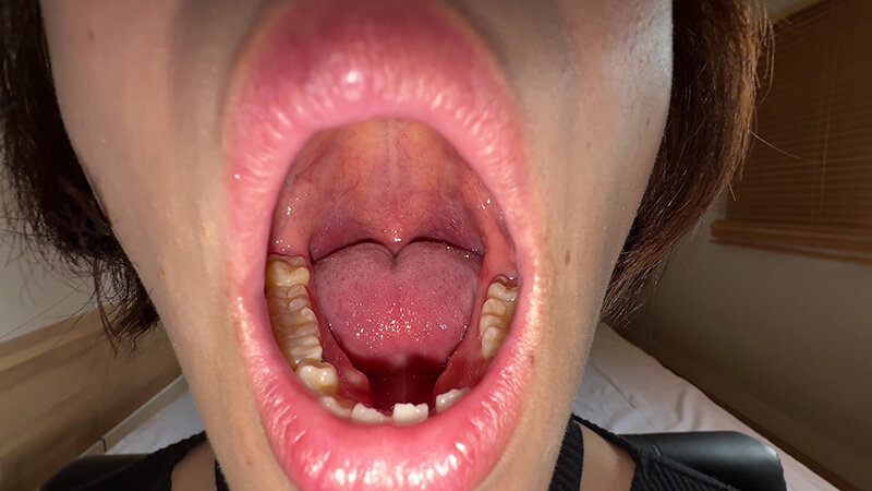 「【玉城夏帆】素人お姉さんをナンパ!初体験の擬似フェラに挑戦する個人撮影動画」のサンプル画像9枚目