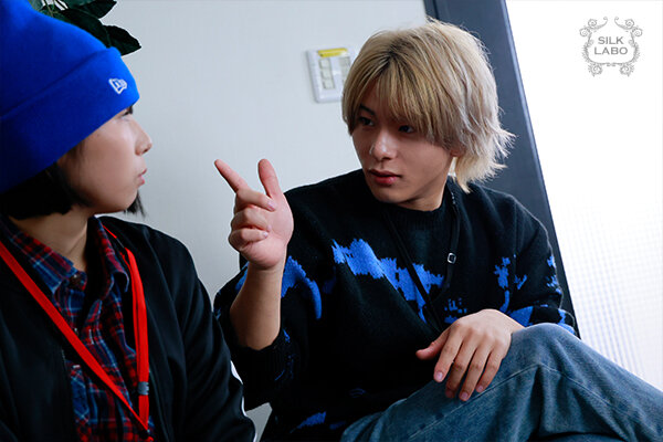 「千石もなか×わか菜ほのが魅せる3P・4Pプレイ！カップルの濃密な絡みに注目【Triangular Holic 4】」のサンプル画像2枚目