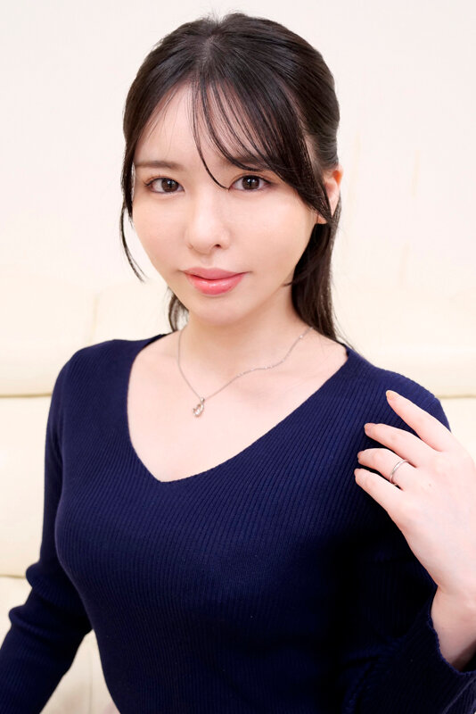 「黒島玲衣が童貞を優しく筆おろし！巨乳人妻のナンパ中出しセックスで夢の初体験」のサムネイル
