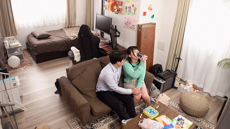 「【人妻盗撮】巨乳ママと保育士の昼間密会！キス・フェラで乱れる産後妻の不倫セックス」のサンプル画像8枚目