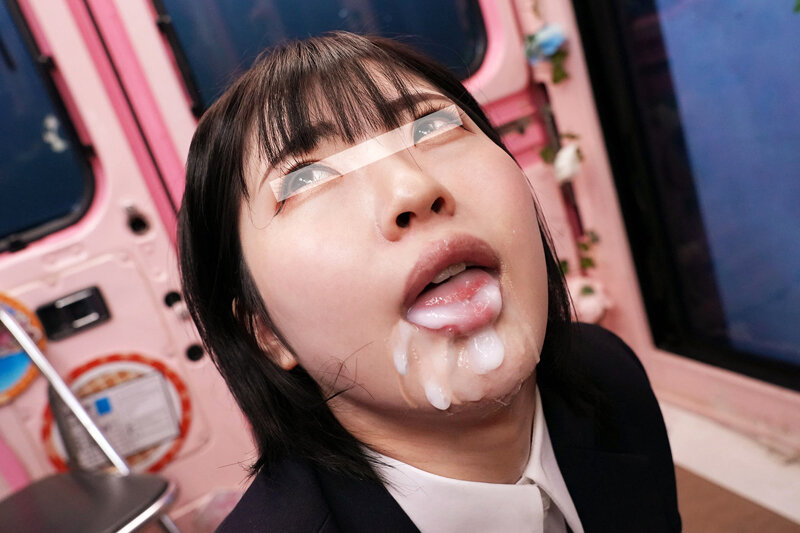 「【素人JD】就活女子大生がフェラ面接で口内射精＆中出しSEX【イラマチオ】」のサンプル画像7枚目