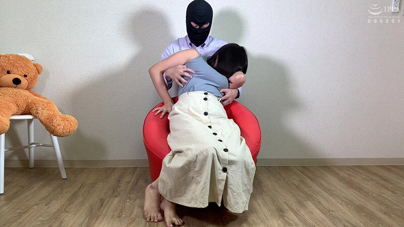 「宮ノ木しゅんか｜美人お姉さんが拘束くすぐり拷問でSM調教される刺激映像」のサンプル画像5枚目