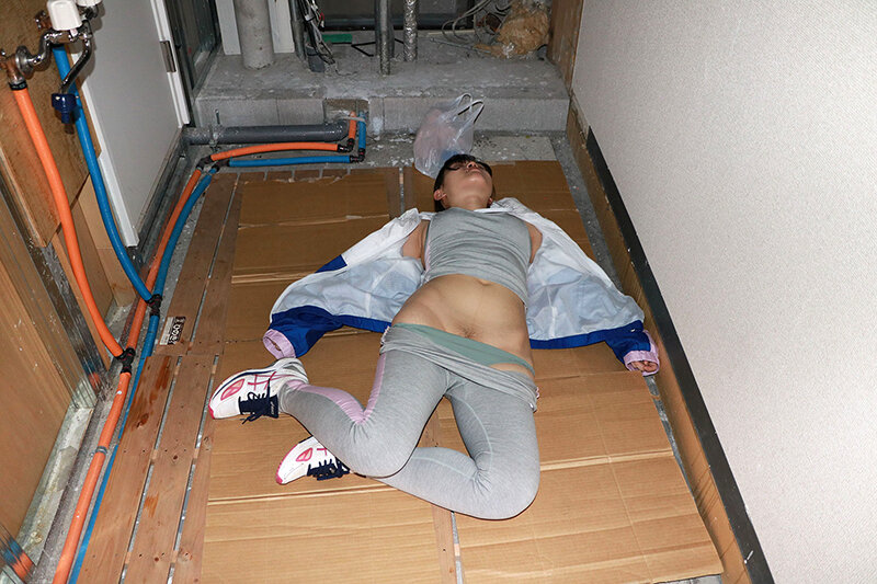 「【素人盗撮】巨乳美女の本気アクメを隠し撮り！興奮必至の秘蔵映像コレクション」のサンプル画像1枚目