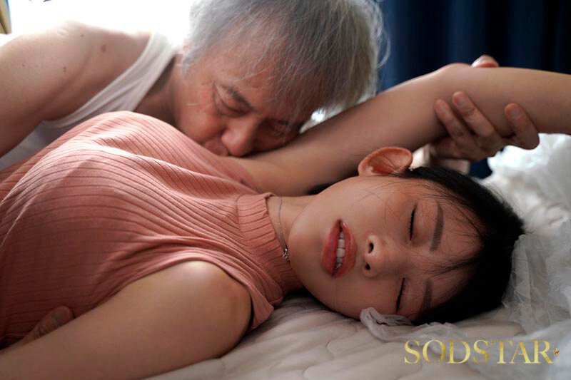 「宮島めい 人妻NTR作品|新婚妻が拘束され中出しされる寝取られ動画が衝撃的」のサンプル画像7枚目