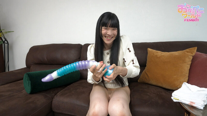 「ニューハーフ女優おりょうのアナルフィスト&ディルドプレイ|男の娘過激作品」のサンプル画像2枚目