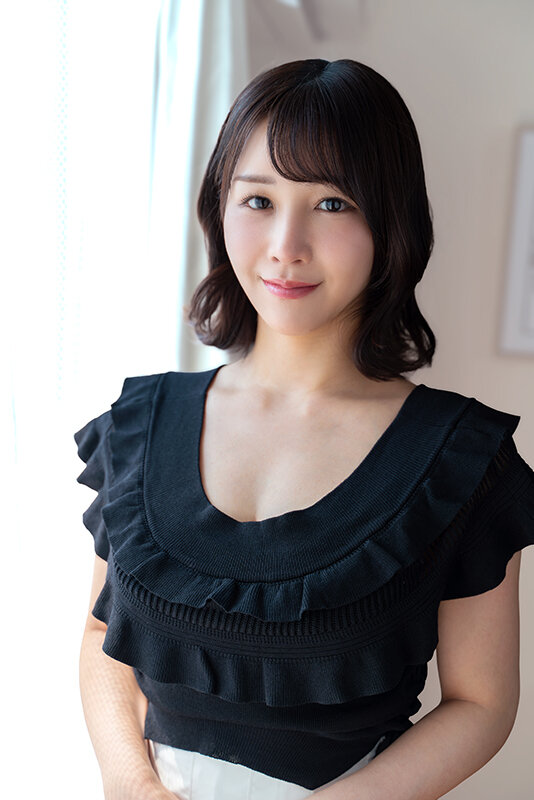 「芦名ほのか 巨乳女子大生が学生服姿でパイズリ＆フェラご奉仕｜芦屋セニョリータ」のサンプル画像1枚目