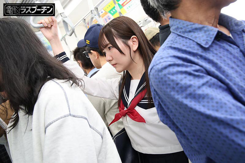 「完全着衣内アングル！先端が自在に動くファイバースコープで敏感な乳首を責められ恥ずかしがりながらも感じてしまうちっぱい美少女2 色白美乳首セーラー服少女」のサムネイル