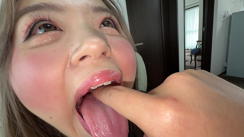 「【菊池はる】素人お姉さんをナンパ!初体験の恥じらいが可愛い個人撮影動画」のサンプル画像14枚目