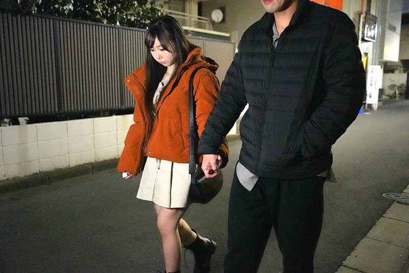 「【素人】ミニ系美乳の都合のいい女とフェラから中出しまでの生々しいプライベート映像」のサムネイル