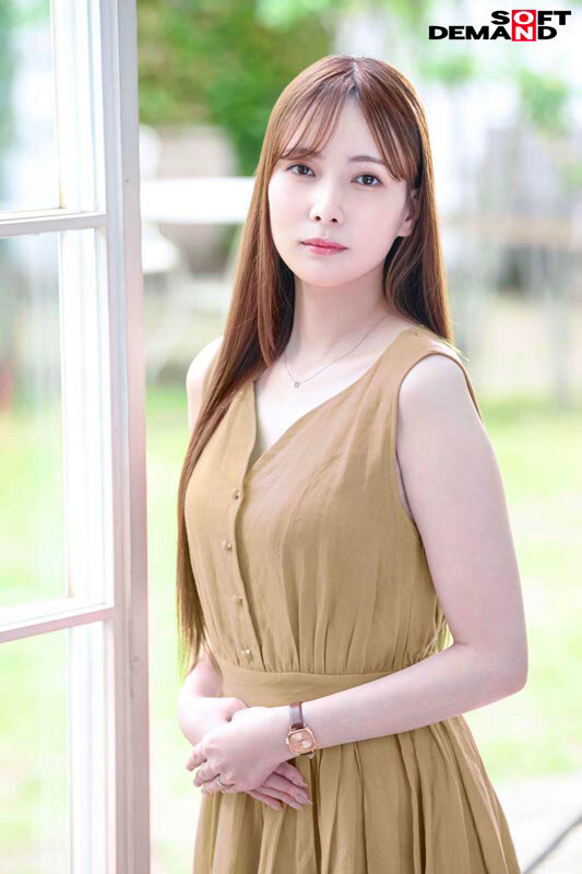 「玉井晴香ら人妻15名が魅せる初撮りフェラ＆中出し体験！興奮の17SEX収録総集編」のサンプル画像2枚目