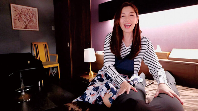 「翔田千里が魅せる母性溢れる痴女プレイ｜巨乳ぽっちゃり熟女人妻の誘惑」のサンプル画像2枚目