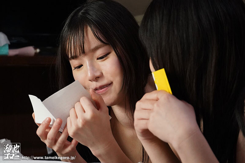 「松丸香澄×北村海智がレズキス解禁！巨乳美女2人の濃厚レズビアン温泉旅行」のサンプル画像11枚目