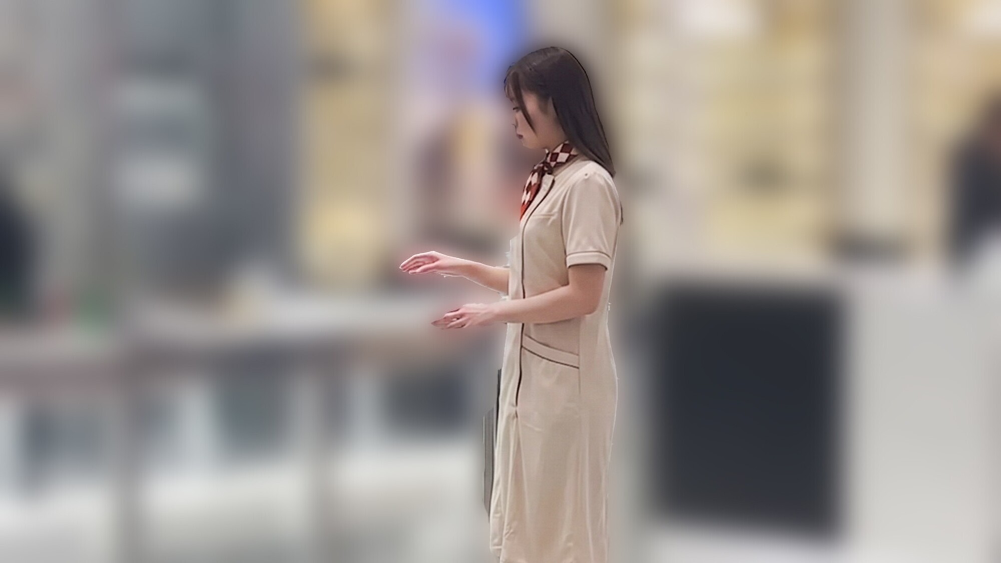 「S」のサムネイル