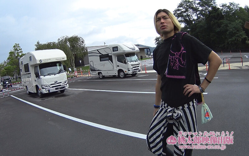 「【素人ナンパ】巨乳美女を即ハメ！アウトドアで出会った美乳ギャルとの濃厚プレイ」のサンプル画像1枚目