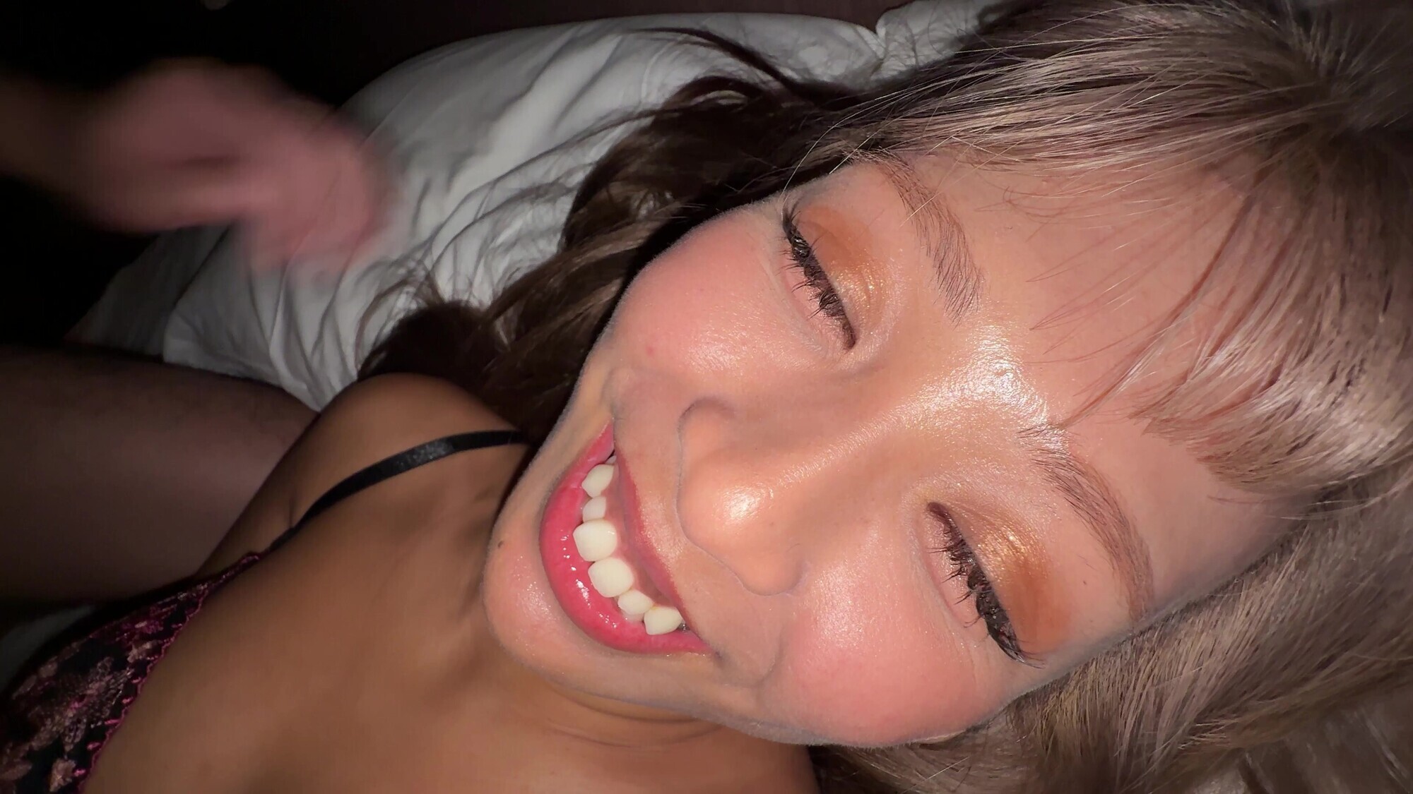 「【個人撮影】若菜めありのハメ撮り風 Dキス&口臭嗅ぎ」のサンプル画像18枚目