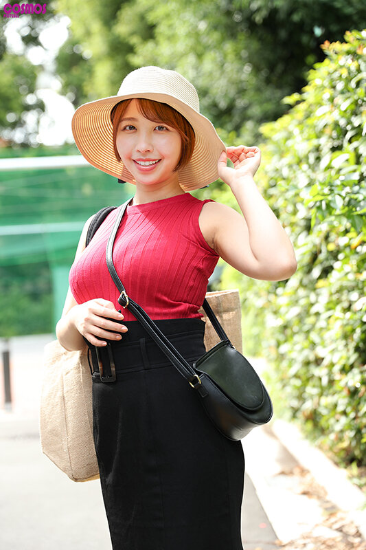 「【素人人妻】Gカップ巨乳妻りほ29歳が騎乗位で乱れる中出しハメ撮り映像」のサンプル画像1枚目