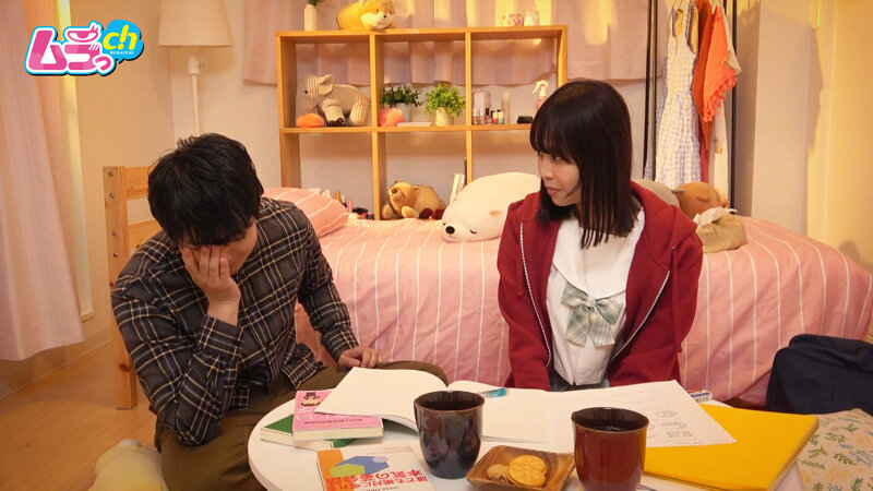 「那津乃ちなみの美乳スレンダーボディを盗撮・のぞき！素人J系女子の誘惑に負ける観察動画」のサンプル画像2枚目