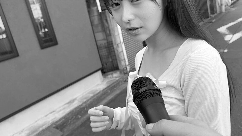 「【素人流出】芸能人の熱愛スクープ映像が流出！プライベート盗撮と生ハメ中出しの衝撃映像」のサンプル画像13枚目