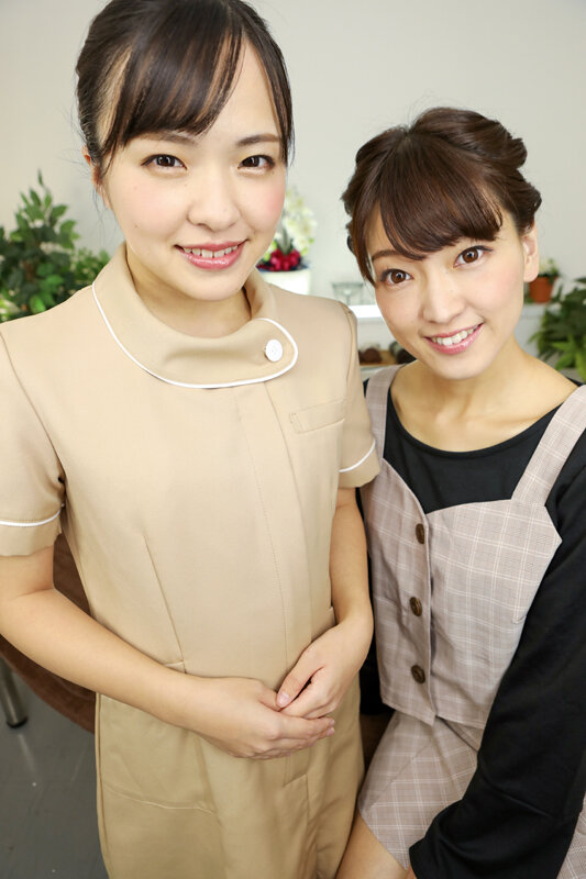 「宮崎あや・七海ゆあら人気女優7人の痴女レズキス＆クンニで絶頂オイルエステ体験」のサンプル画像6枚目