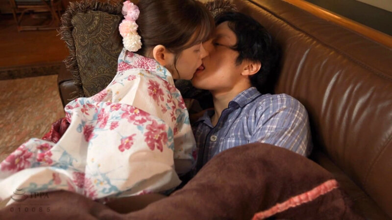 「【巨乳】田舎に出戻った姉との禁断の中出し近親相姦ベスト4時間【素人風】」のサンプル画像10枚目