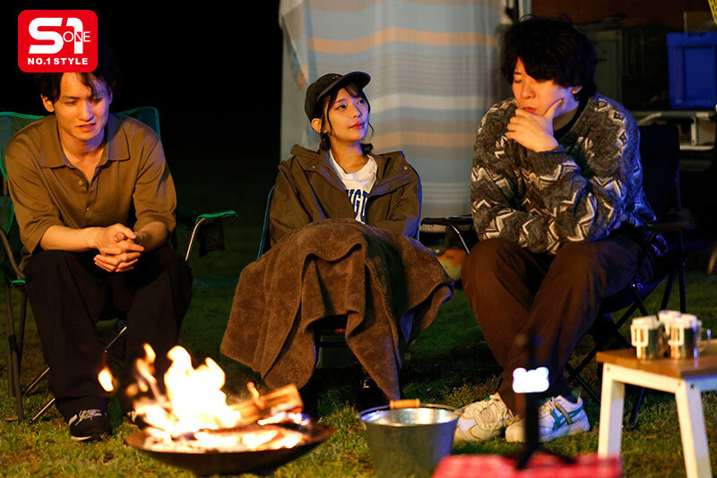 「【倉木華】長身スレンダー美女とのNTRキャンプデート！親友の彼女に迫る禁断フェラ体験」のサンプル画像6枚目