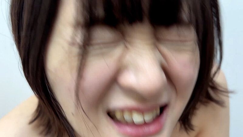 「【素人ナンパ】お姉さん系アルバイト美女みこちゃんを街角でくすぐり体験させてもらった結果」のサンプル画像18枚目