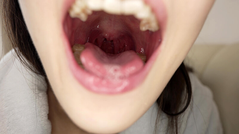 「【原美織】素人お姉さんをナンパ！変態男の舌フェチリクエストに応える個人撮影動画」のサンプル画像19枚目