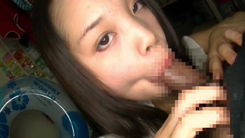 「素人パイパン美少女に中出し！競泳水着のミニ系ロリータりさちゃんとの生ハメ体験」のサンプル画像20枚目