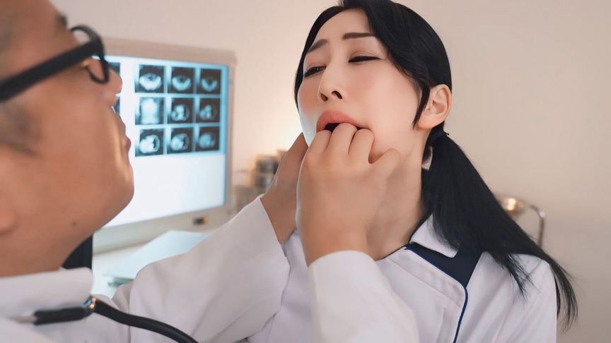 「【熟女】看護師との禁断の院内不倫ドラマ~誰にも言えない秘密の関係に溺れる濃厚プレイ~」のサンプル画像5枚目