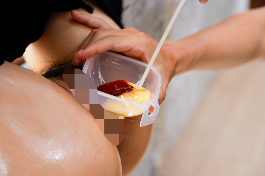 「【素人JD】街角ナンパ企画で挿入当てゲームに挑戦!中出し&ぶっかけの過激バラエティ【企画モノ】」のサンプル画像4枚目